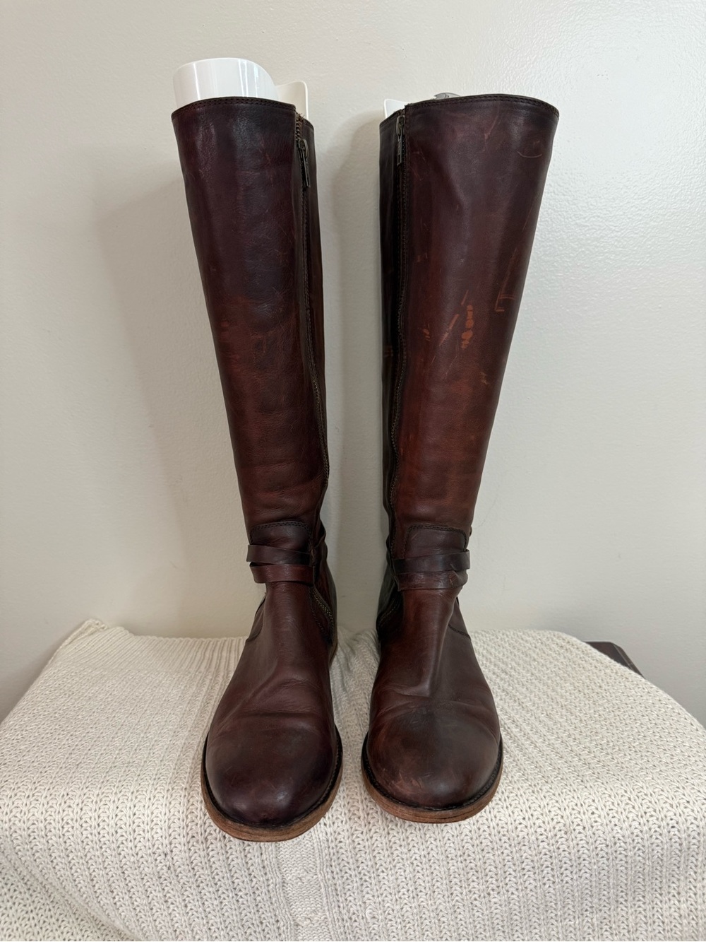 FRYE Melissa belted Tall Brown Leather Riding Boots size 9